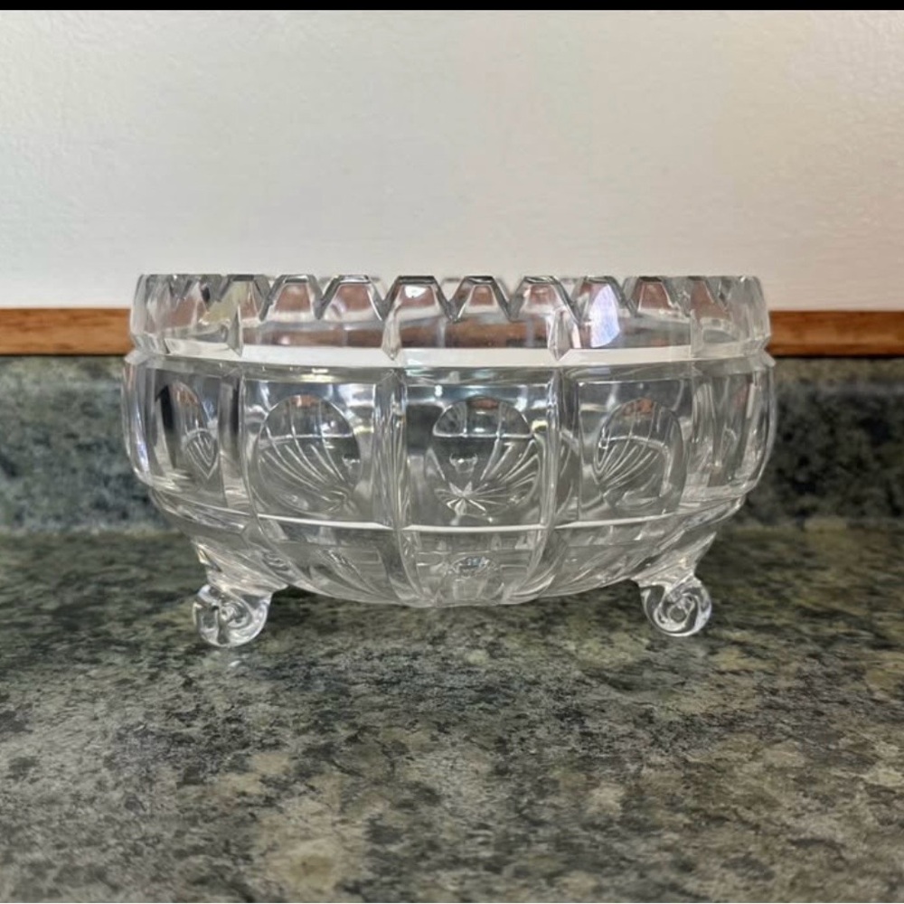 Lausitzer Glas Lead Crystal Hand-Cut Decorative Glossy Clear Round Bowl GDR